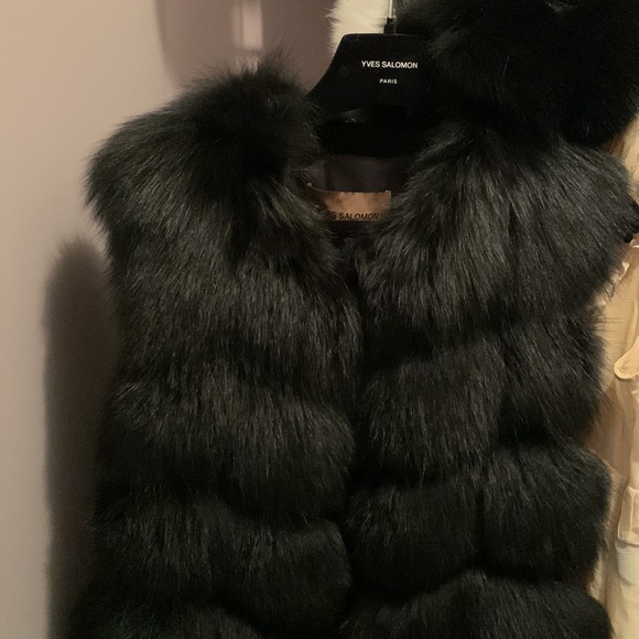 YVES Solomon Black fur vest new - Picture 6 of 11
